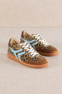 Leopard Print Contrast Stripe Sneakers