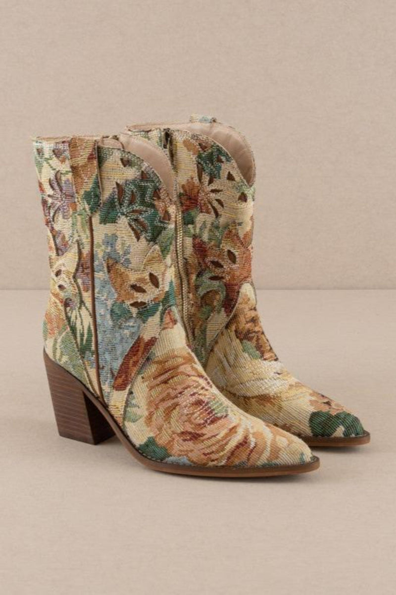 Sorrel Multi Floral Tapestry Western Boot – Ivy Olive Boutique