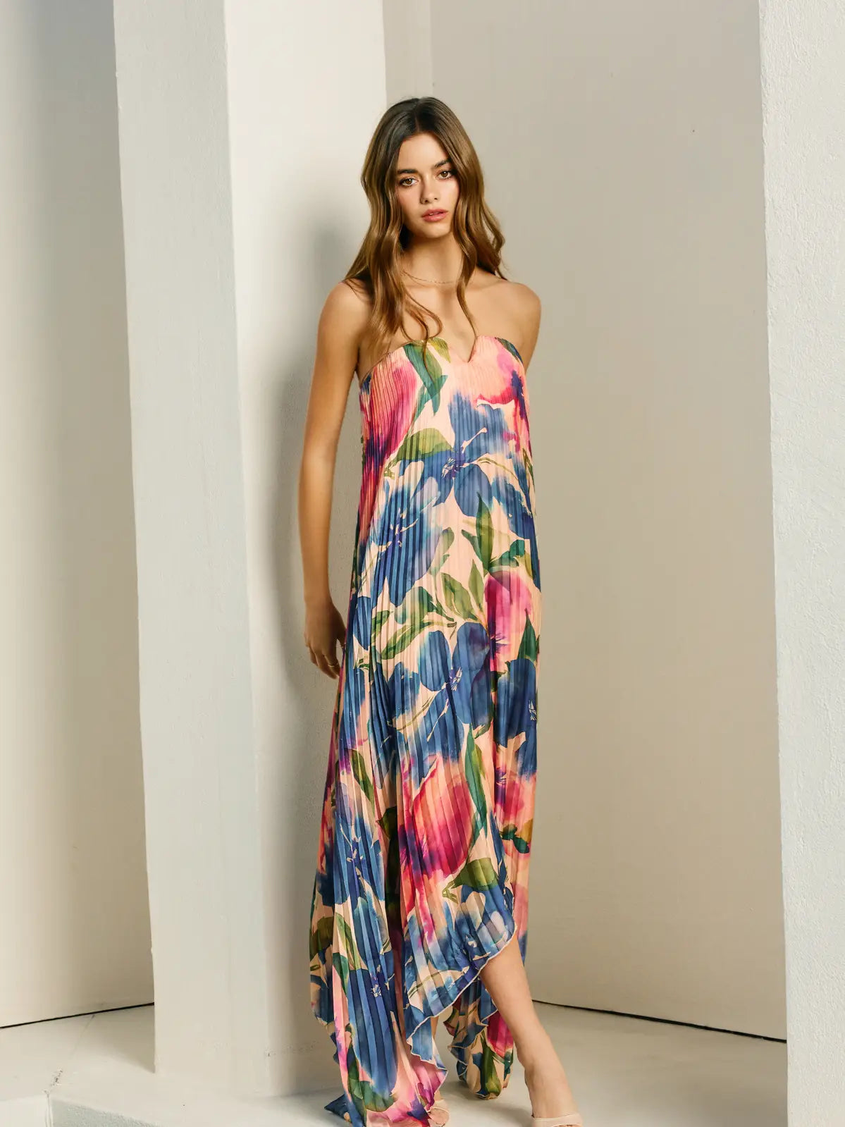 Palm Paradise Pleated Satin Maxi Dress – Blue Floral