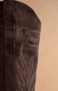 Josie Western Embroidered Boot - Chocolate Brown