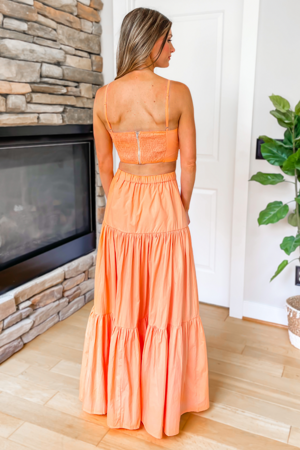 Delaney Twist Front Cut Out Crop Top - Orange