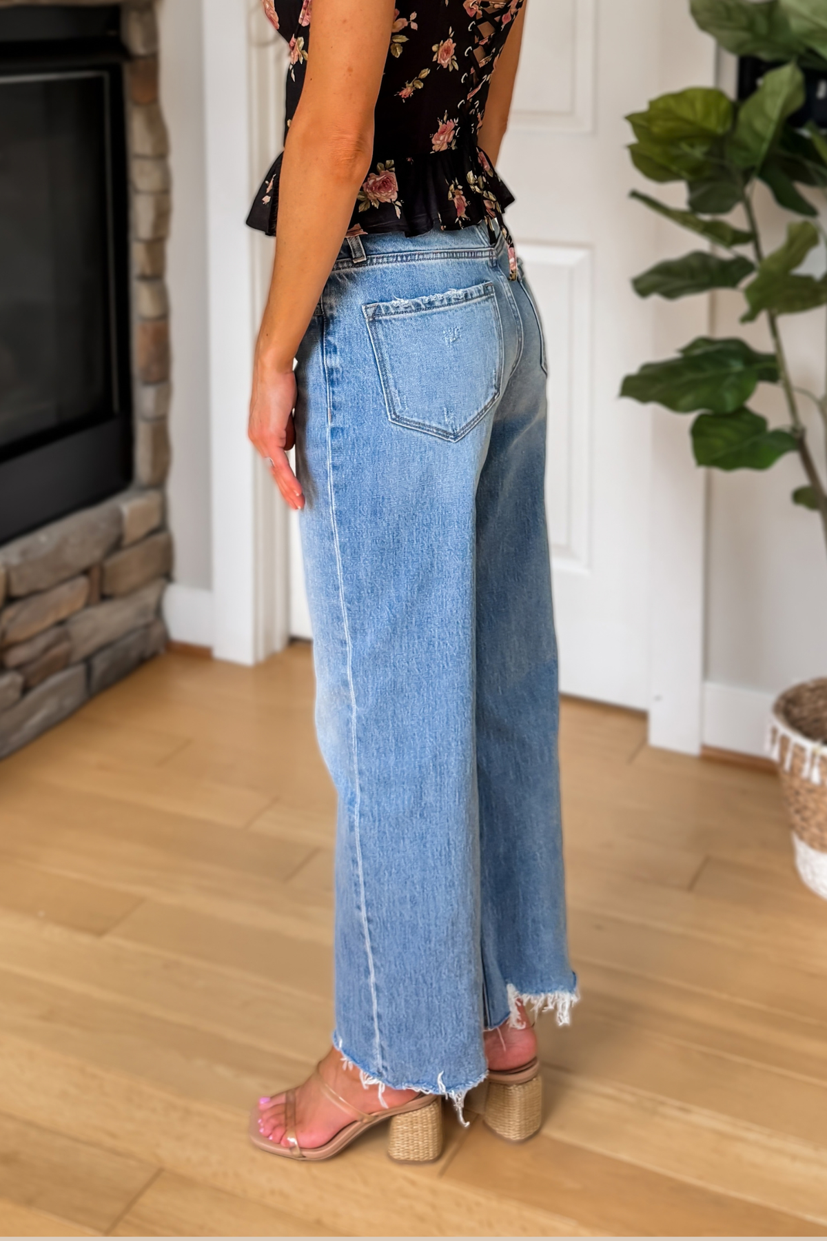 Harlow High Rise Wide Leg Jeans – Medium Wash