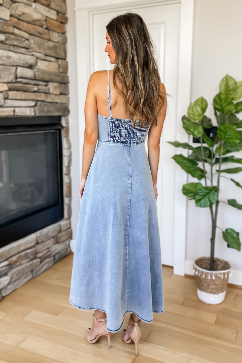 Worth The Wait Denim Midi Dress Large Worth The Wait Denim Midi Dress Large