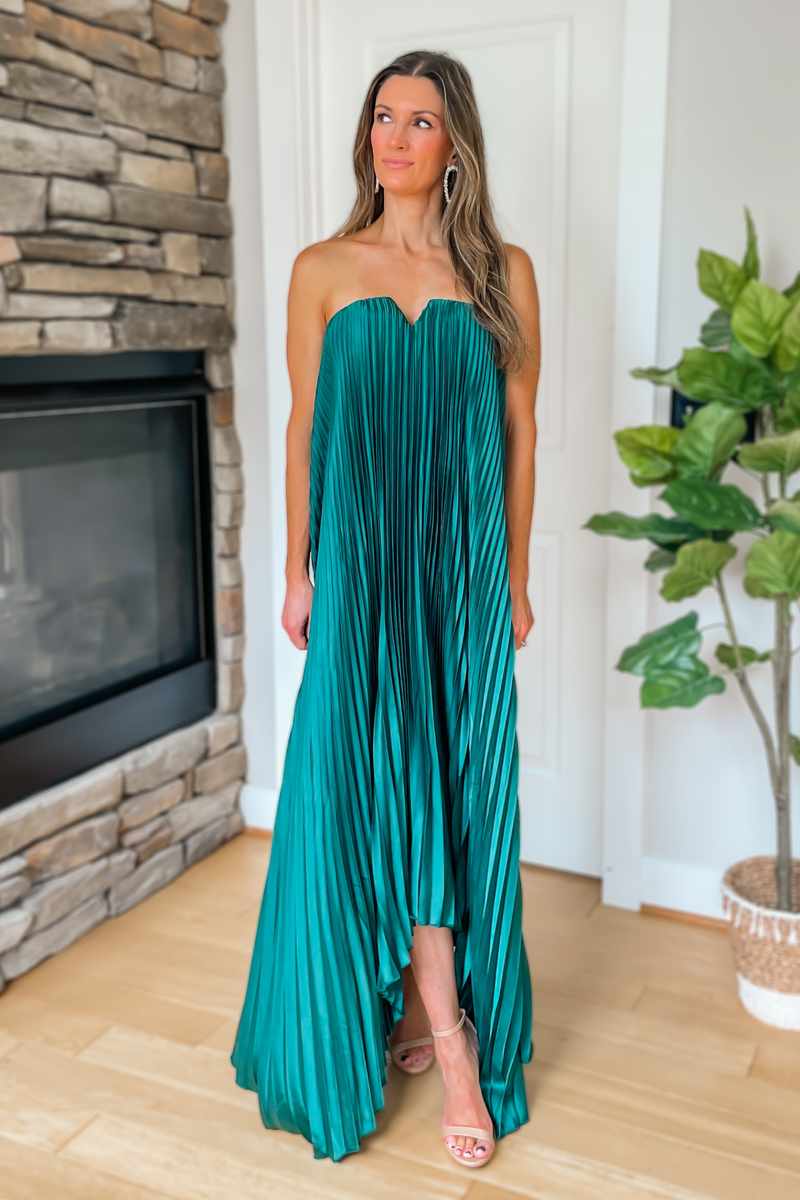 Evening Glow Pleated Satin Maxi Dress – Emerald
