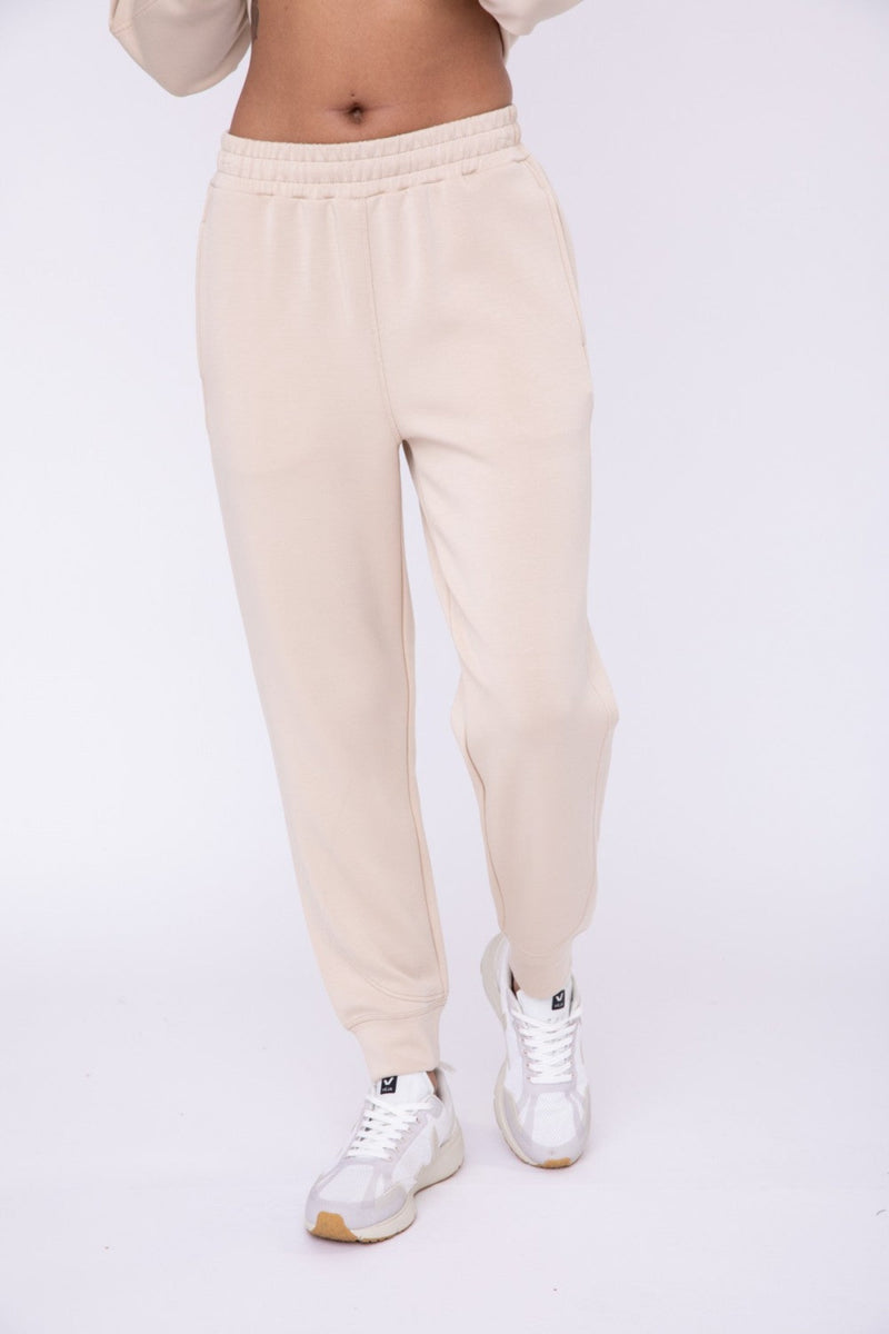 Low Key Pocketed Joggers - Cream